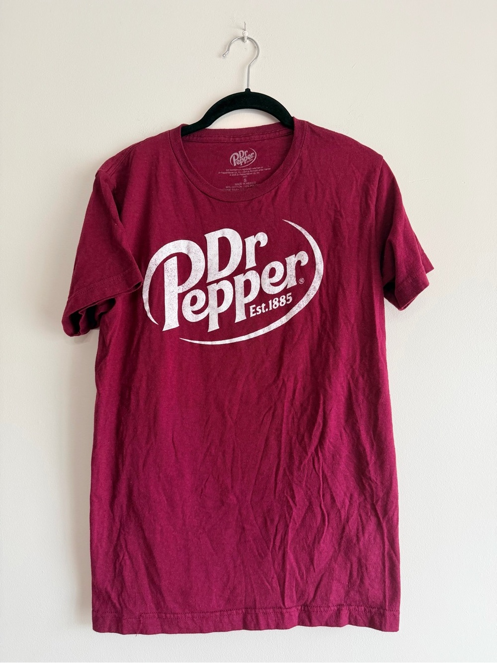 Dr Pepper Burgundy Graphic Logo Tee Size Small - Picture 2 of 6
